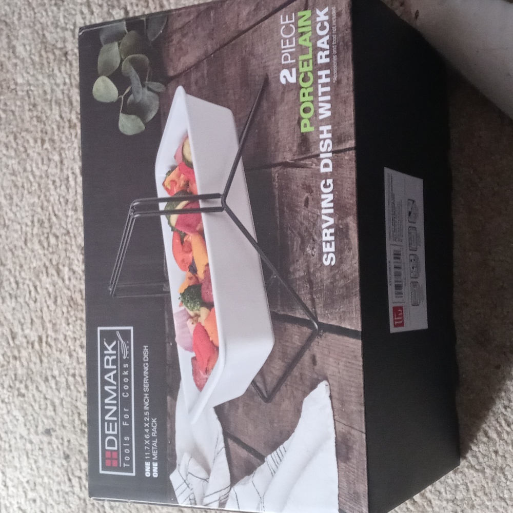 Bnwt 2 piece porcelain serving dish with rack by Denmark